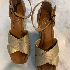 Crown Vintage Chalina Wedge Cork Sandal Size 6.5